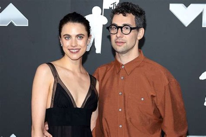 Who is Jack Antonoff’s Girlfriend; Meet Margaret Qualley