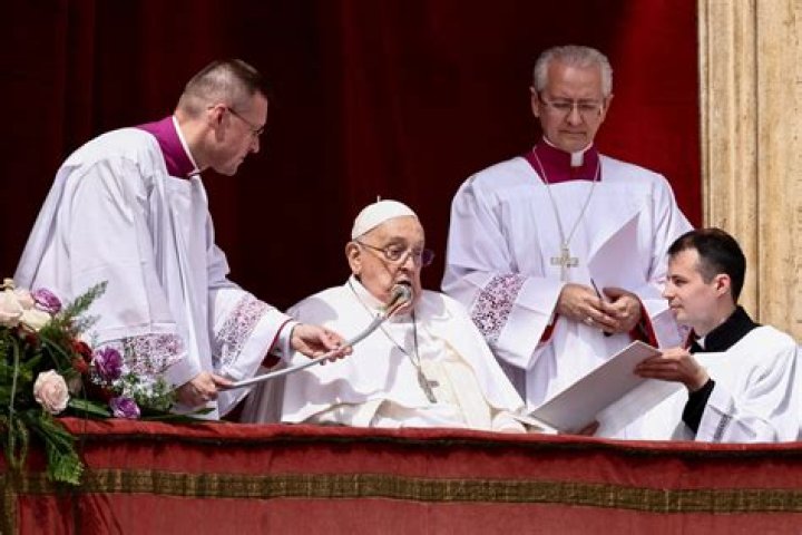 Who Is Pope Francis brother? Details On Alberto Bergoglio