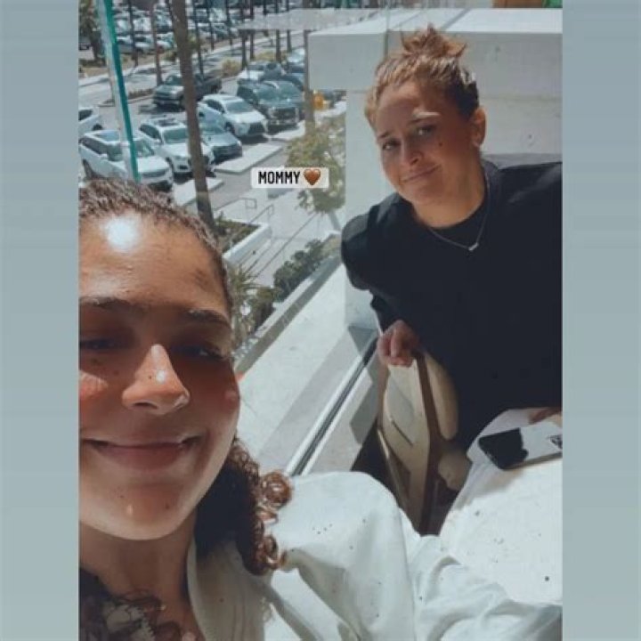 Xea Myers Net Worth, Age, Wiki, Biography, Height, Instagram (Antonia Lofaso Daughter)